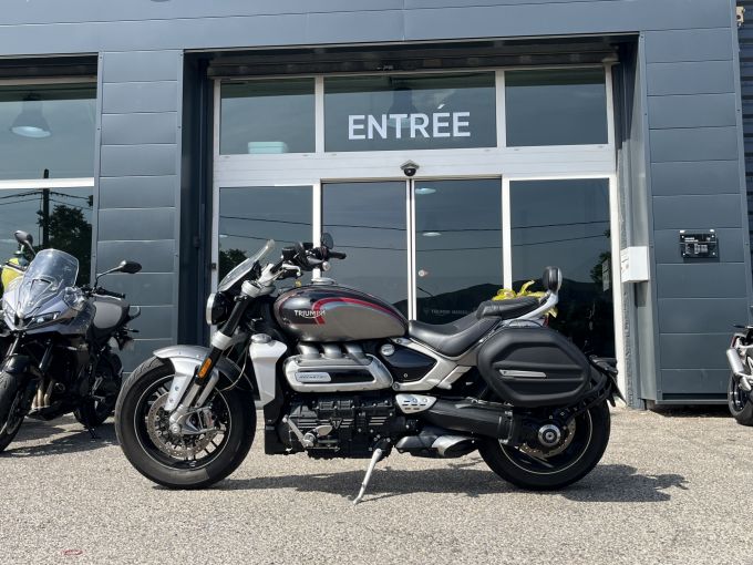 TRIUMPH ROCKET 3 GT 4