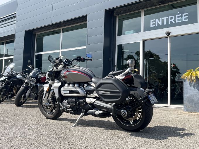TRIUMPH ROCKET 3 GT 4