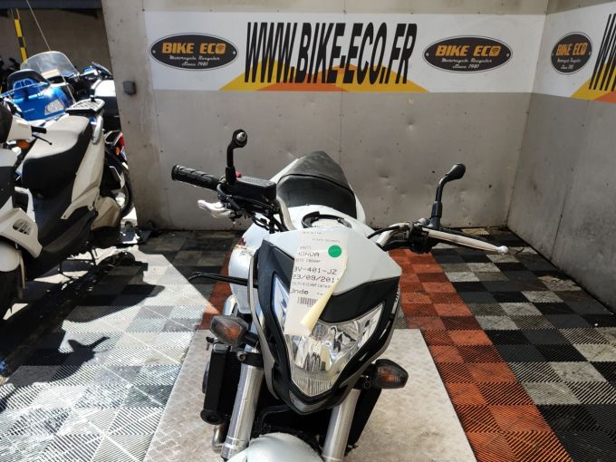 HONDA CB 600 F HORNET 4