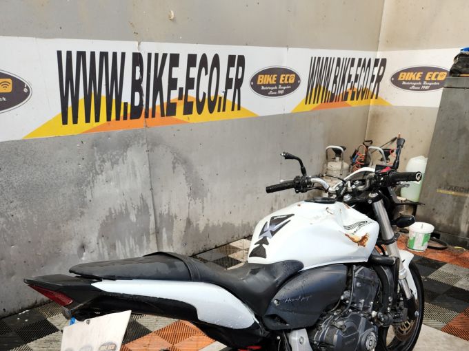 HONDA CB 600 F HORNET 4