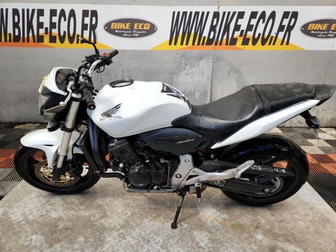 HONDA CB 600 F HORNET 4