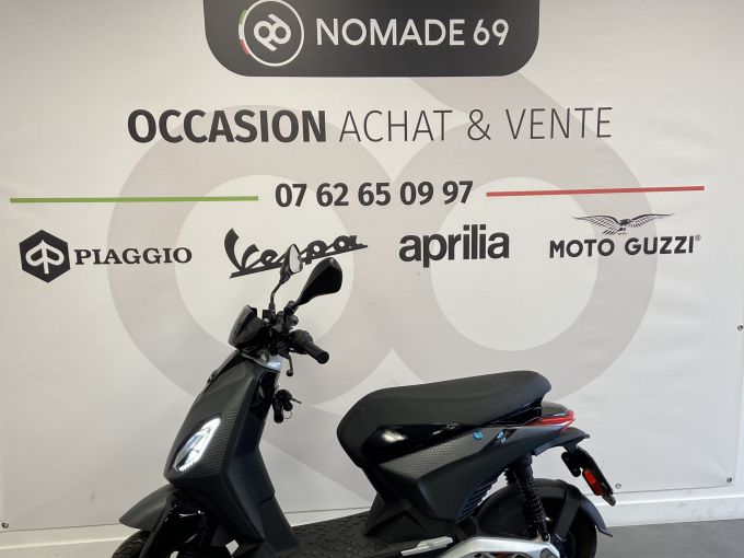 PIAGGIO 1 ACTIVE 4