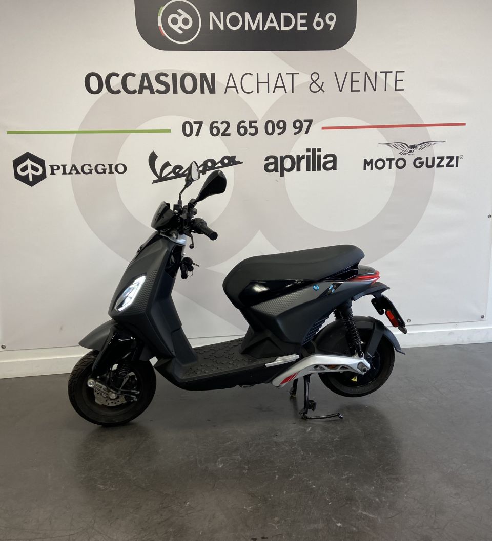 PIAGGIO 1 ACTIVE 4