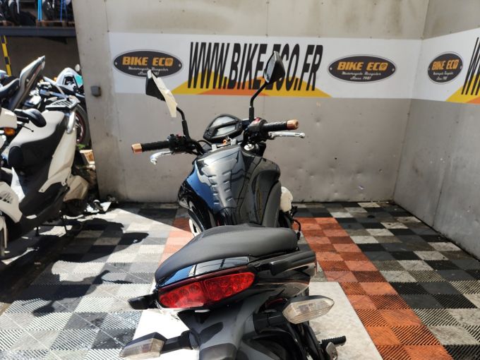 KAWASAKI ER-6 4
