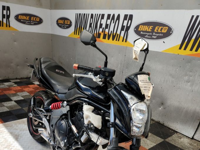 KAWASAKI ER-6 4