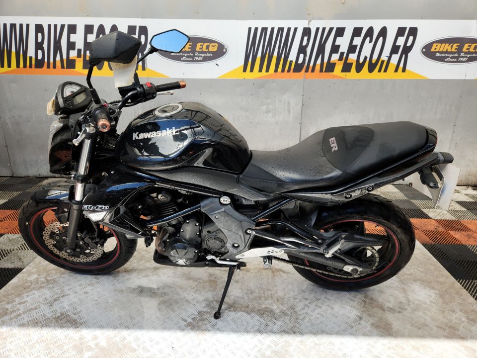 KAWASAKI ER-6 4