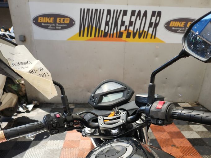 KAWASAKI ER-6 4