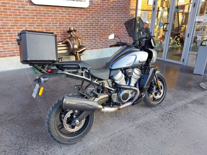 HARLEY-DAVIDSON ADVENTURE PAN AMERICA 1250 4