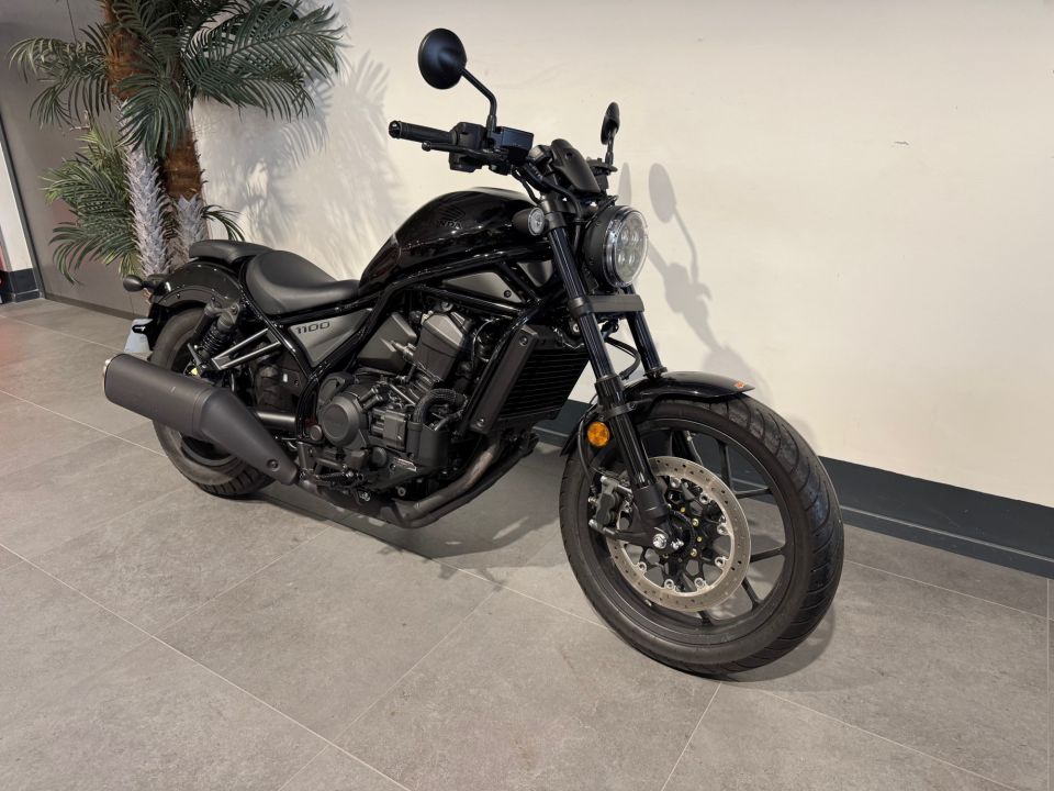 HONDA CMX 1100 REBEL 4