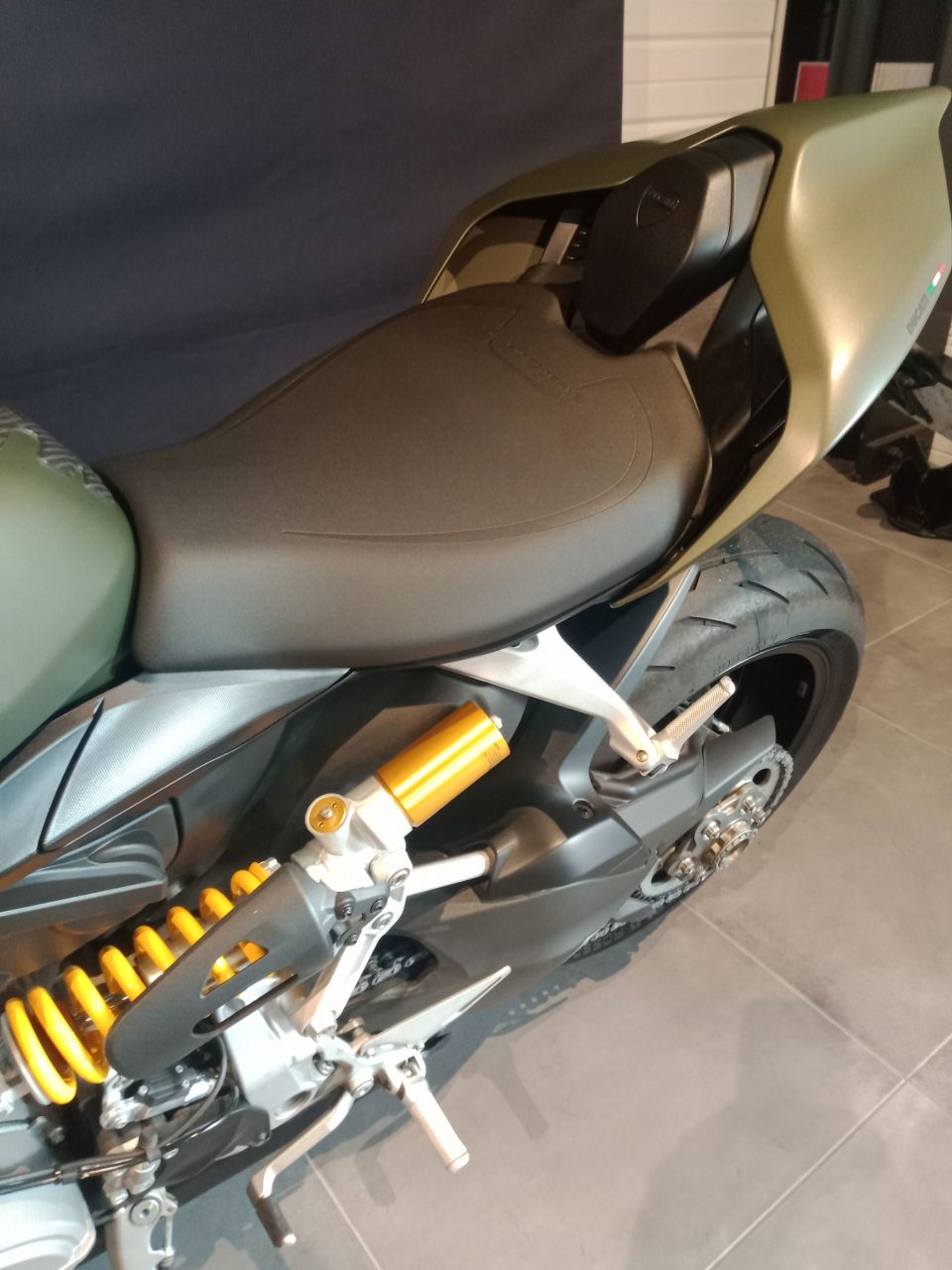 DUCATI STREETFIGHTER 4