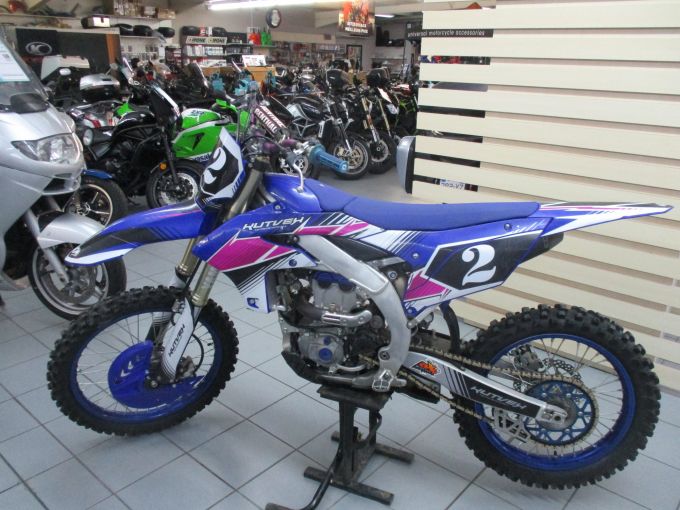 YAMAHA YZ250F 4