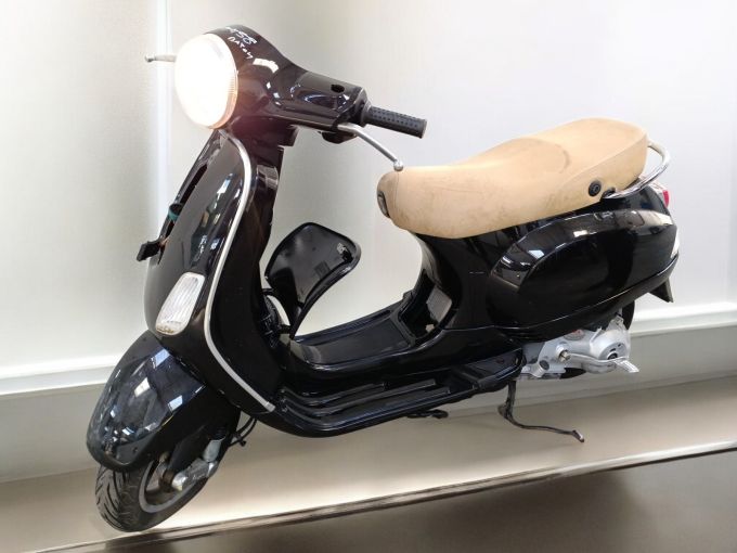 PIAGGIO LX 125 4