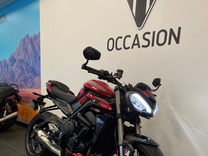 TRIUMPH STREET TRIPLE 765 RS 4