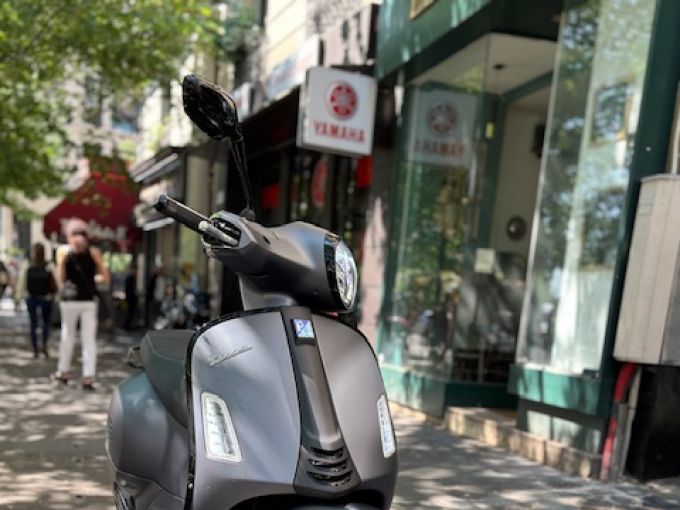 PIAGGIO GTS 125IE SUPER 4