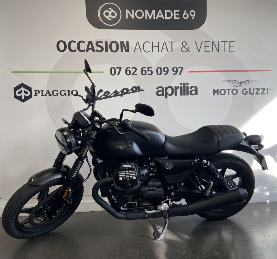 MOTO GUZZI V7 STONE 4