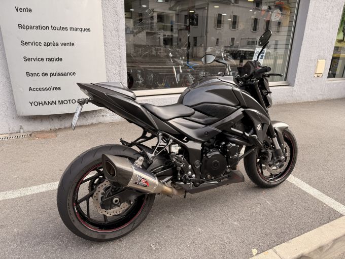 SUZUKI GSX-S 750 4
