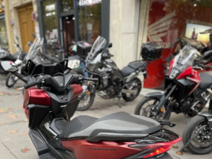 HONDA NSS FORZA 125 4