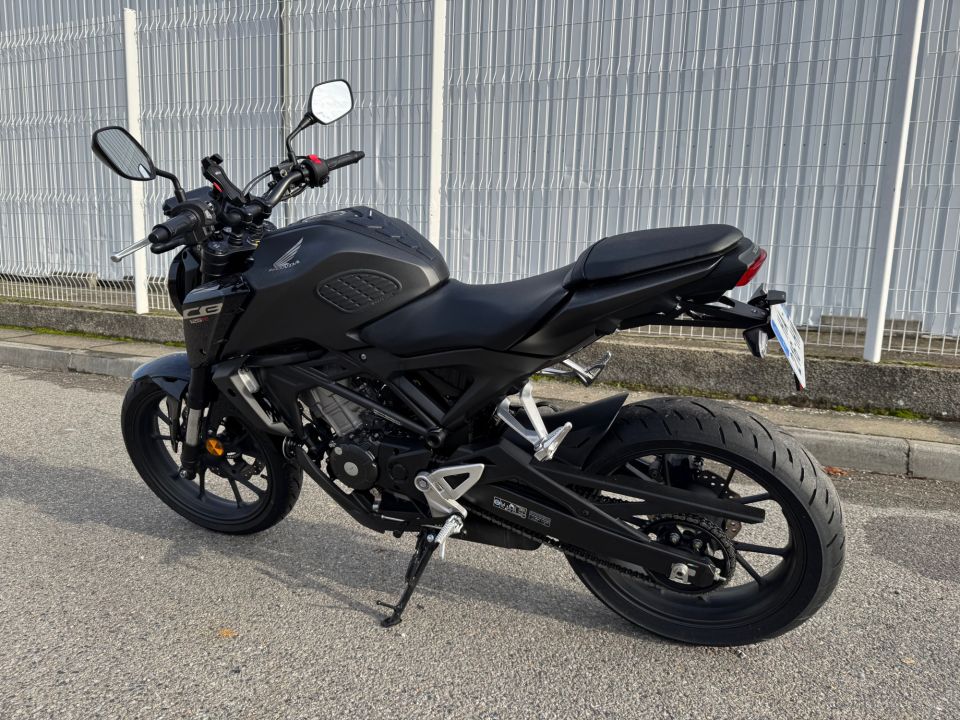 HONDA CBR 125 4