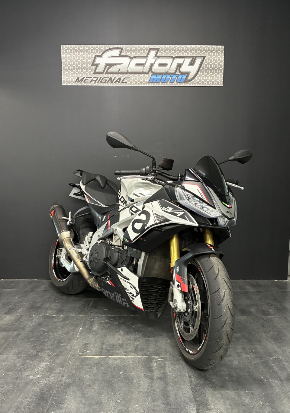 APRILIA TUONO 1100 V4 4