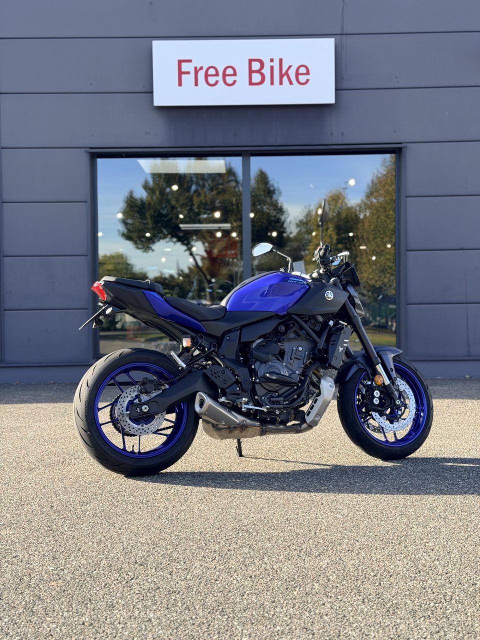 YAMAHA MT-07 Y-AMT 4