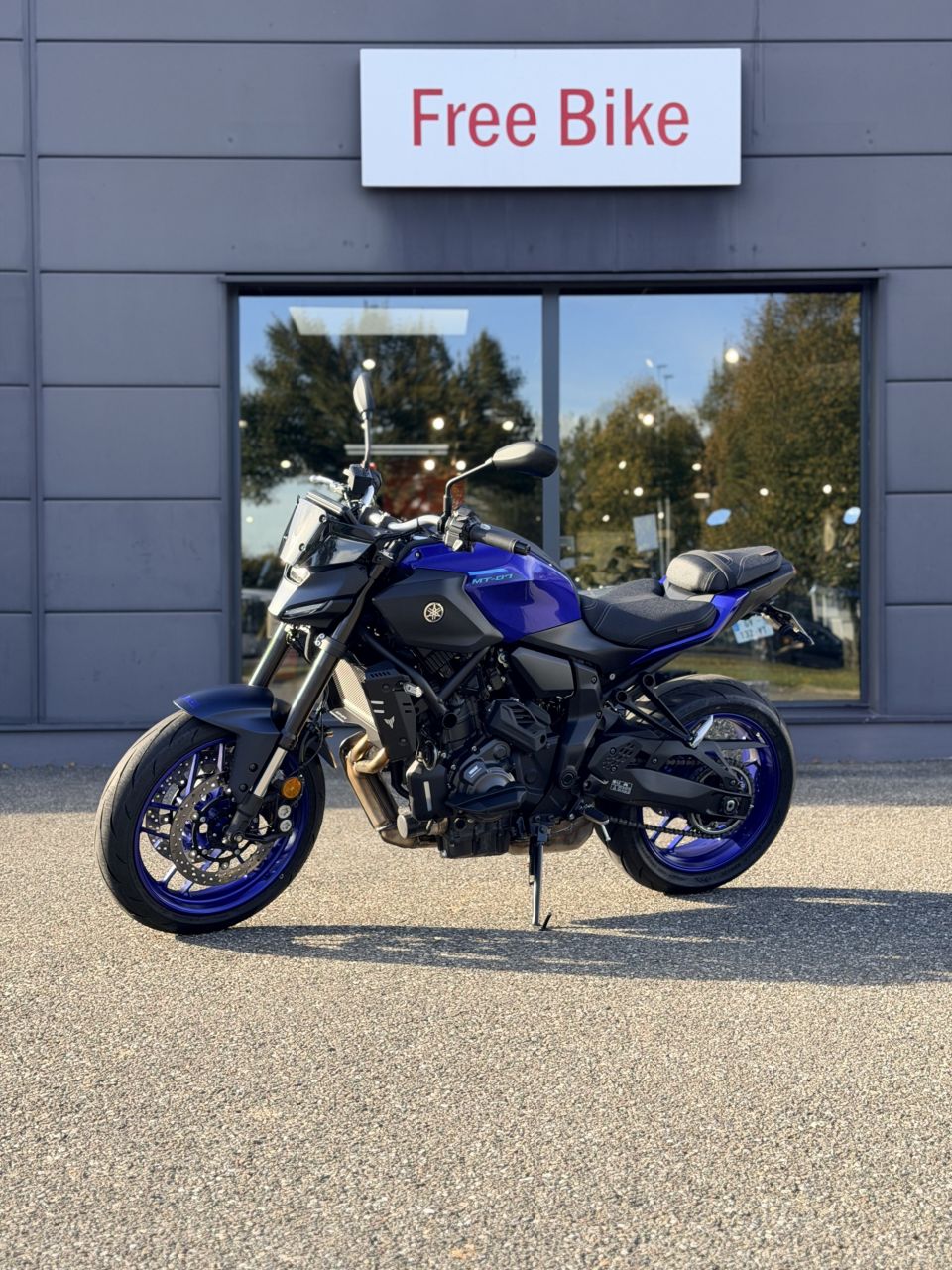 YAMAHA MT-07 Y-AMT 4