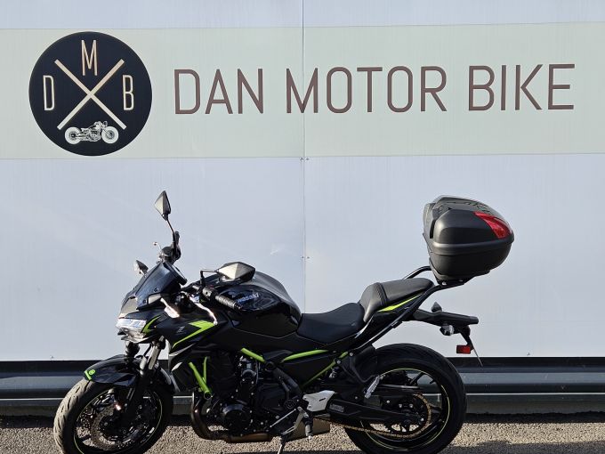 KAWASAKI Z 650 (47.5CV) 4