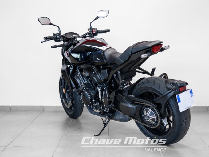 HONDA CB1000R 4