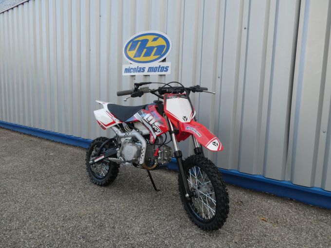 YCF LITE  F 110 R 4