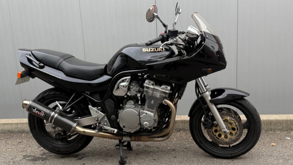 SUZUKI BANDIT 600 4