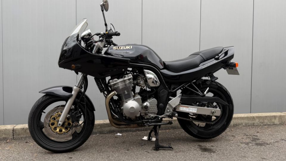 SUZUKI BANDIT 600 4