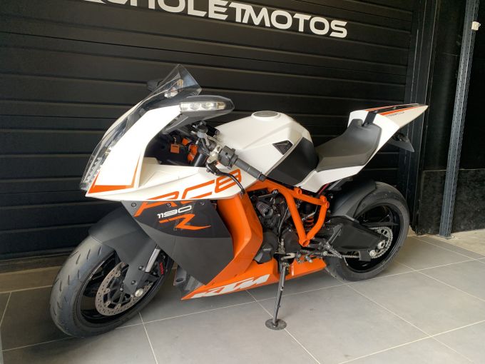 KTM RC8 R 4