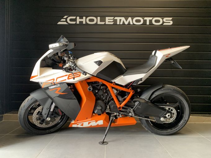 KTM RC8 R 4