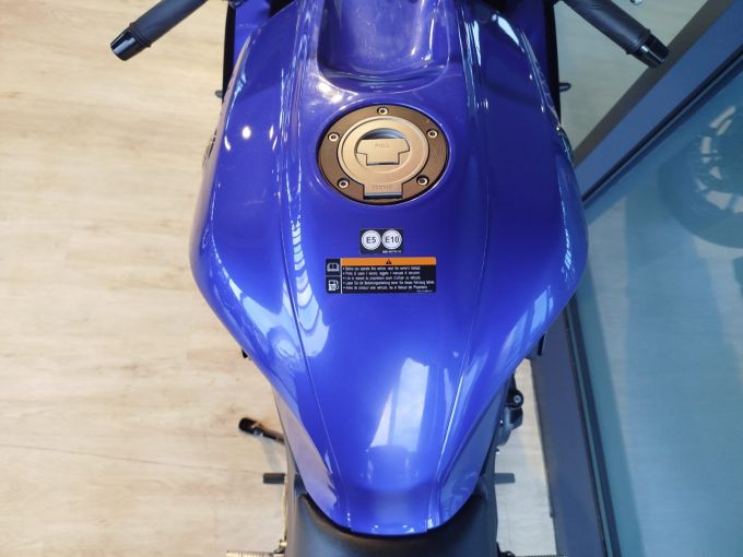 YAMAHA R7 35KW 4