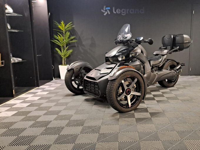 CAN-AM RYKER 900 SPORT 4