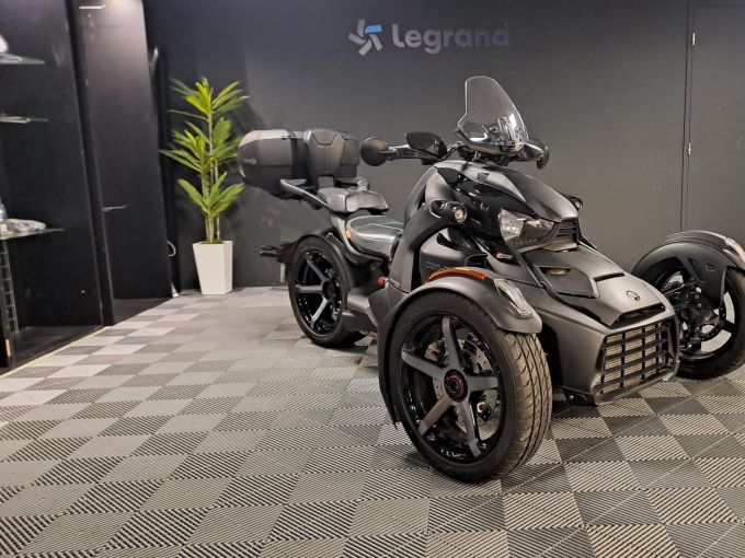 CAN-AM RYKER 900 SPORT 4