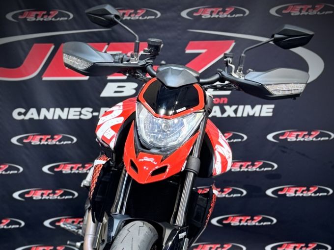 DUCATI HYPERMOTARD 4