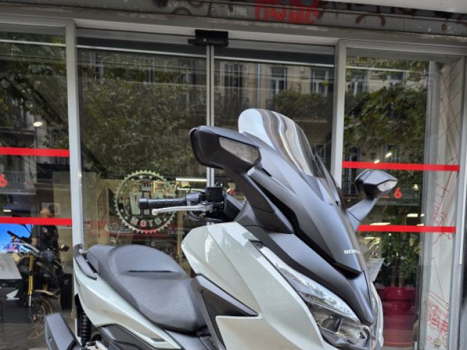 HONDA FORZA 125 4