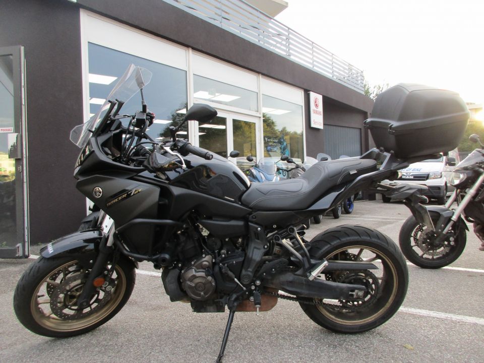 YAMAHA TRACER 7 4
