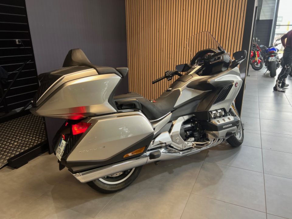 HONDA GL1800 GOLDWING 4