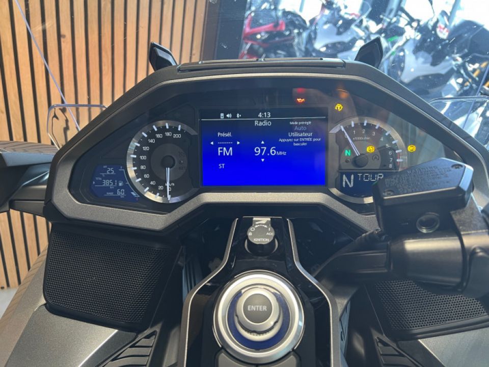 HONDA GL1800 GOLDWING 4