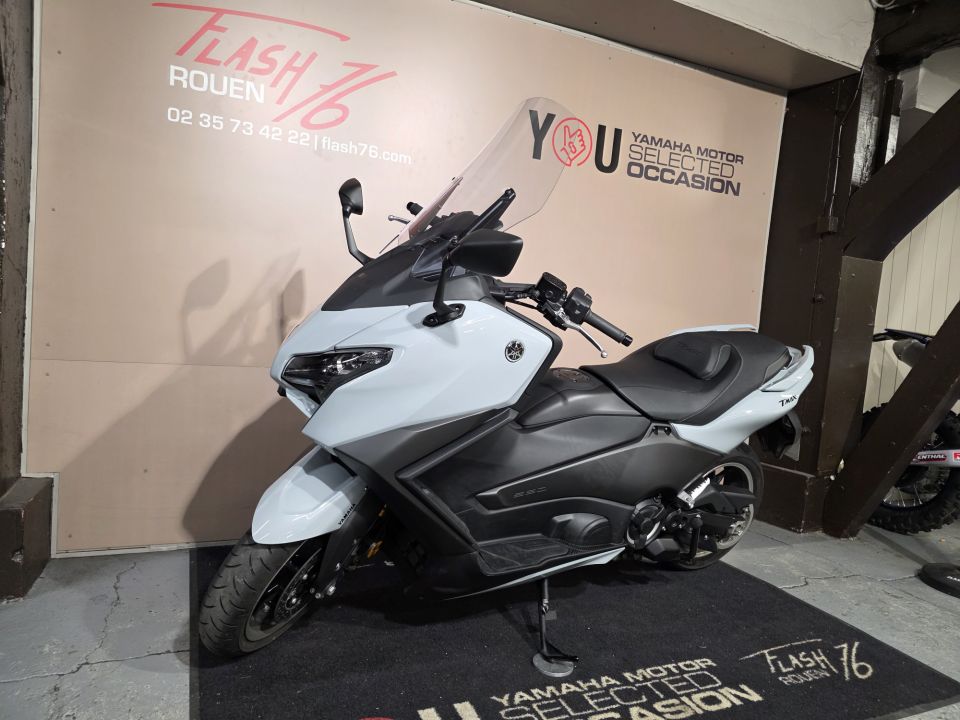 YAMAHA XP T-MAX 560 4
