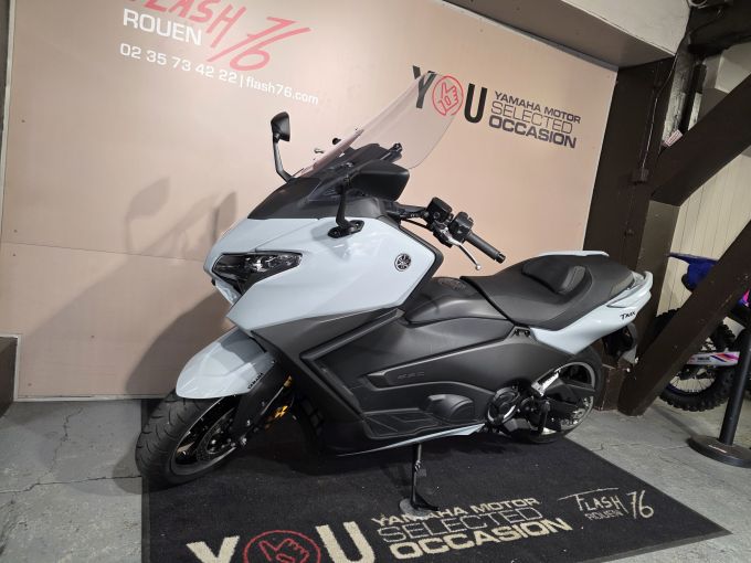 YAMAHA XP T-MAX 560 TECH MAX 4