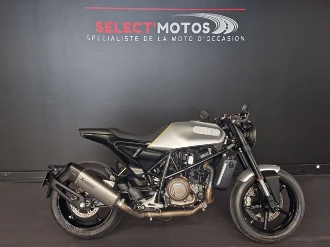 HUSQVARNA VITPILEN 701 4