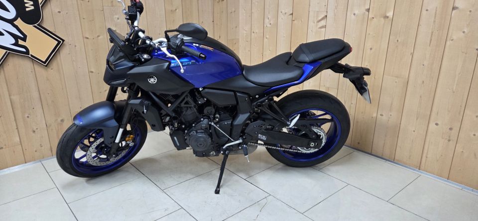 YAMAHA MT-07 (47.5CV) 4