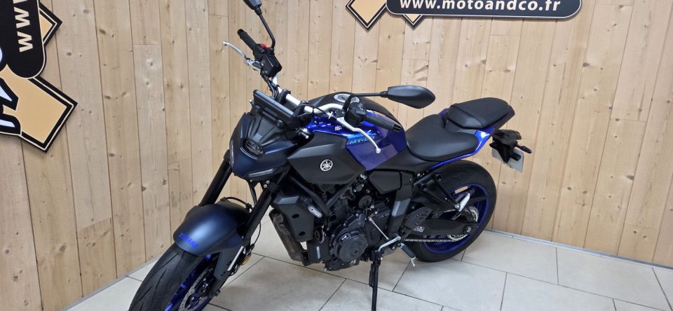 YAMAHA MT-07 (47.5CV) 4