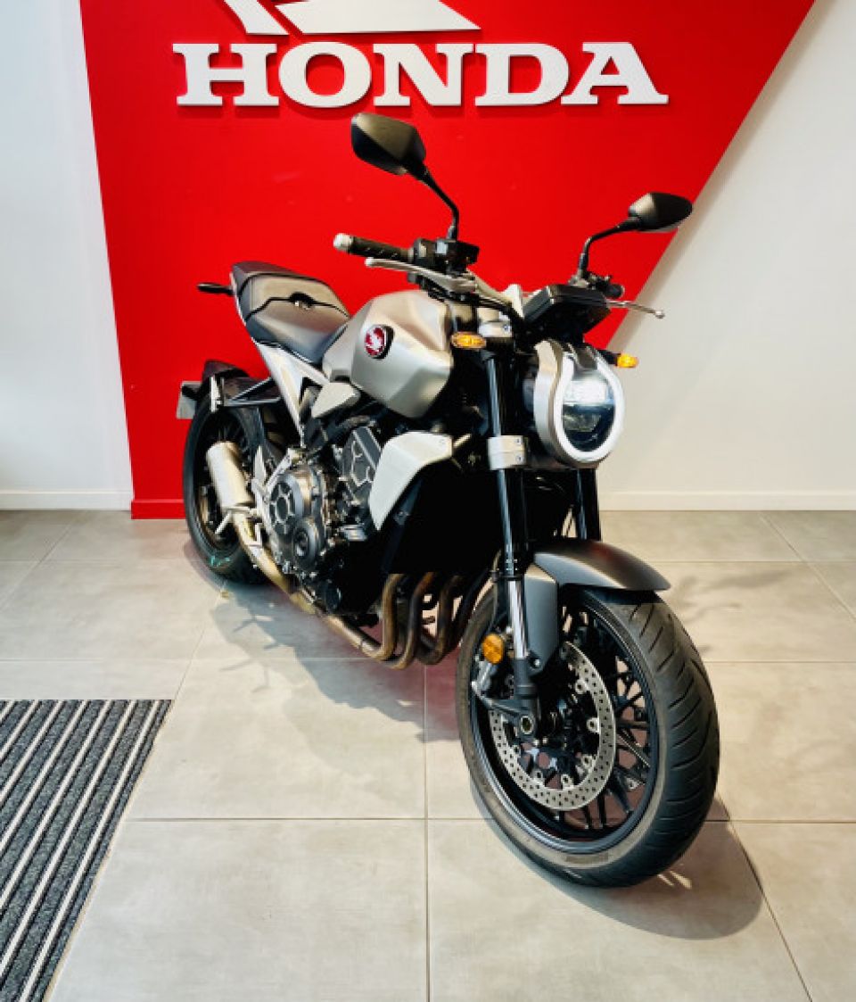 HONDA CB1000R 4