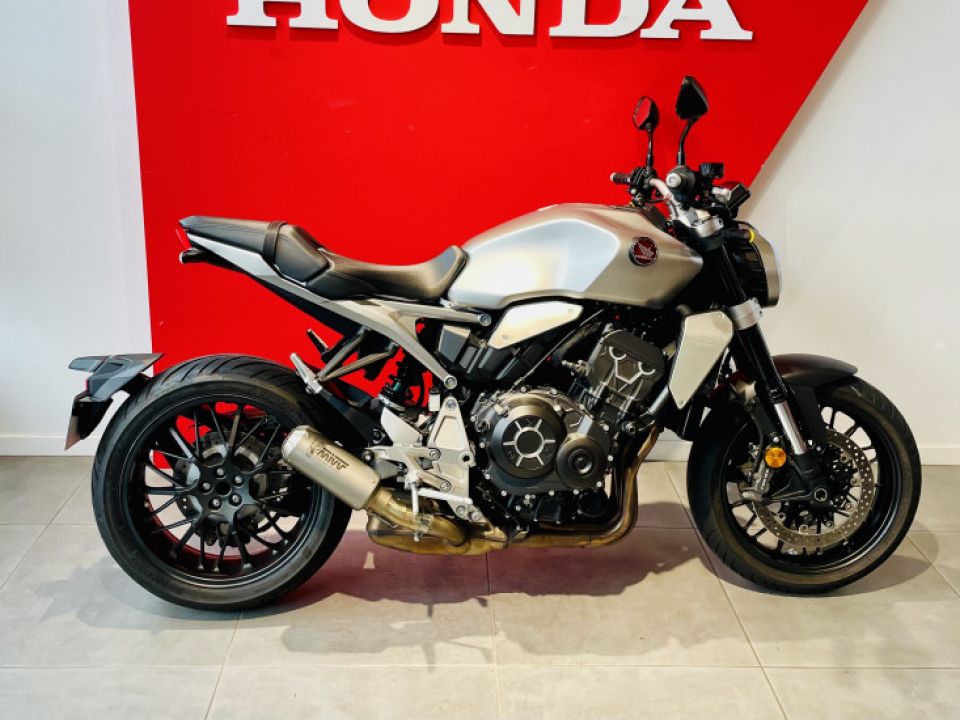 HONDA CB1000R 4