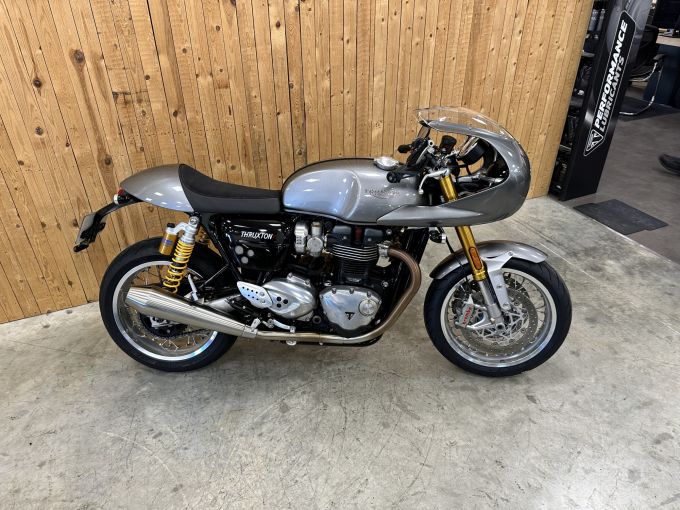 TRIUMPH THRUXTON 1200 R 4
