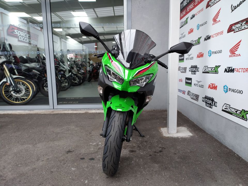 KAWASAKI NINJA 400 4