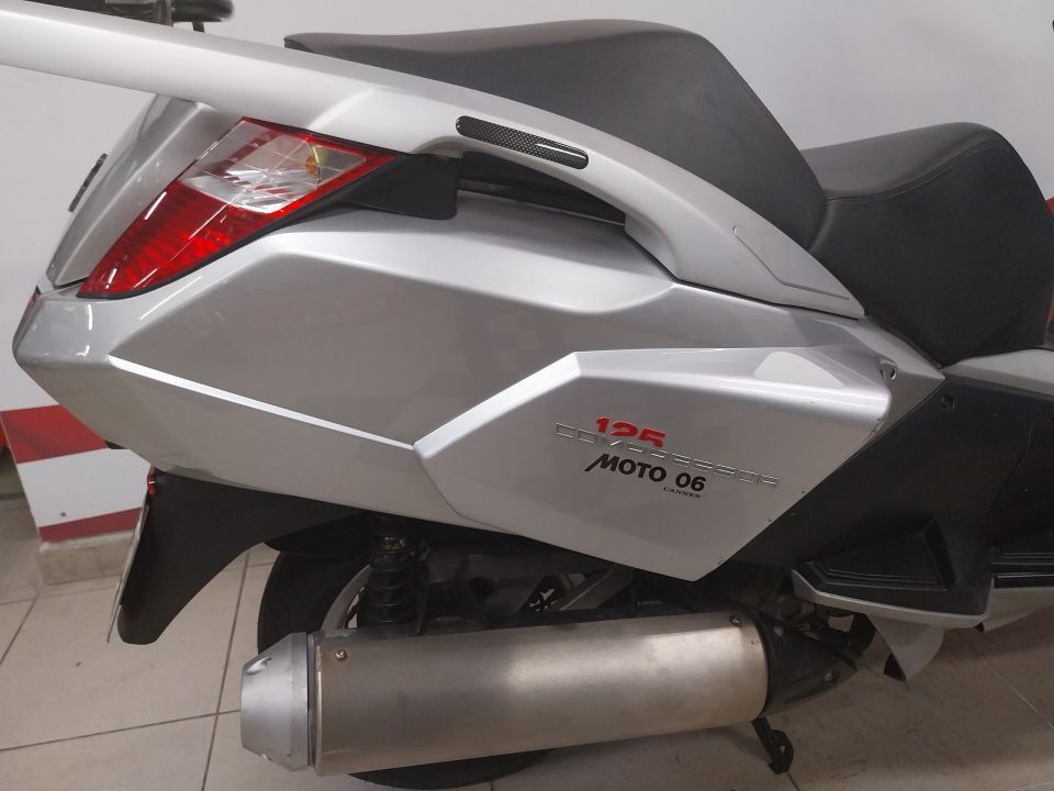 PEUGEOT SATELIS 125 COMPRESSOR ABS 4